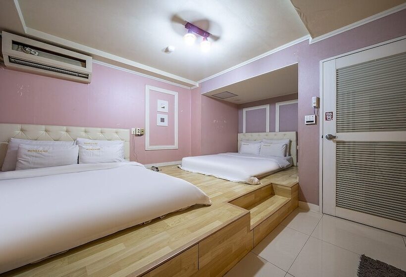 מוטל Seongnam Dk