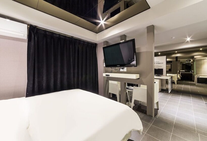 מוטל Uijeongbu 7th Street The Class