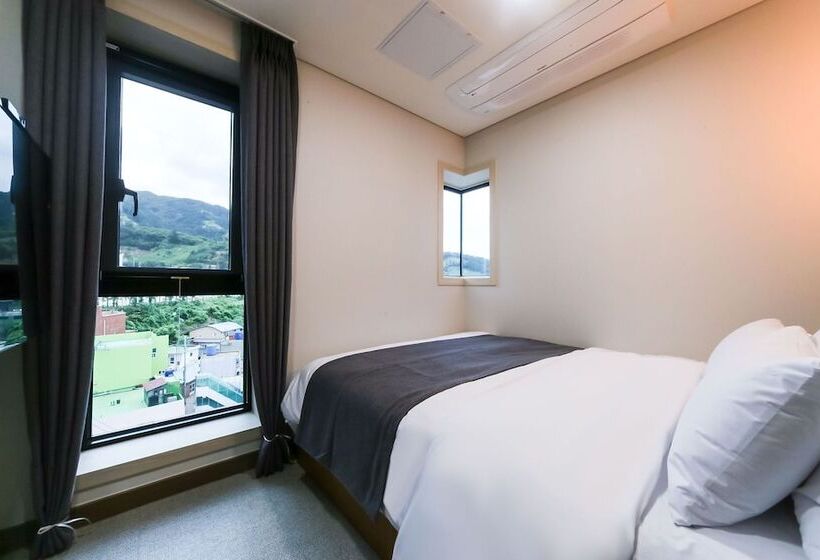 Motel Ulleung With Ulleung