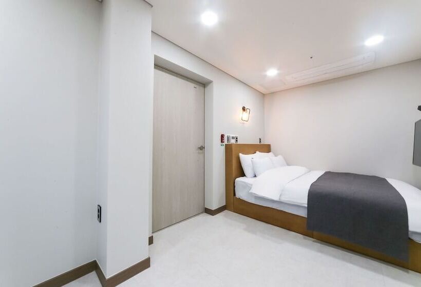 Motel Ulleung With Ulleung