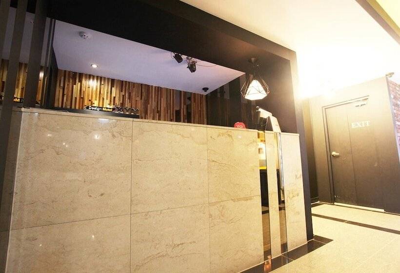 מוטל Wolgot Design Hotel Xym