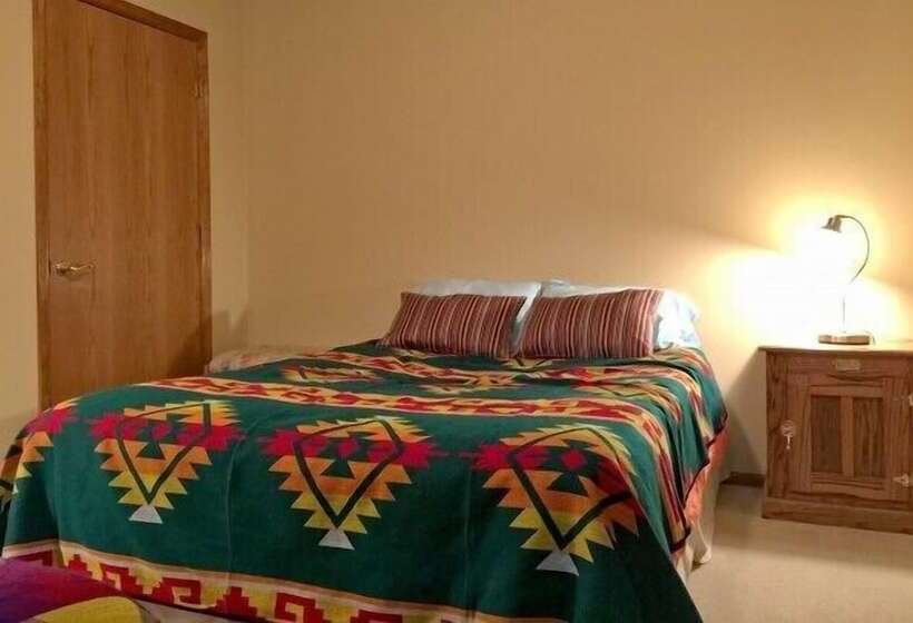 Mt Baker Lodging Cabin 29   Sleeps 11