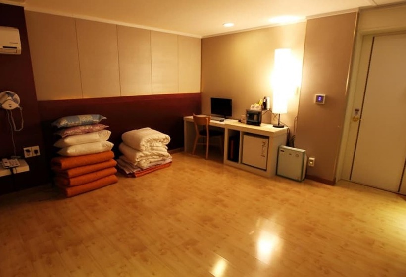 Namwon River Motel
