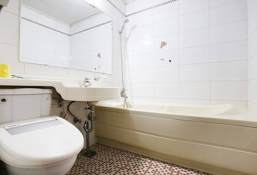 Nonsan Titanic Motel