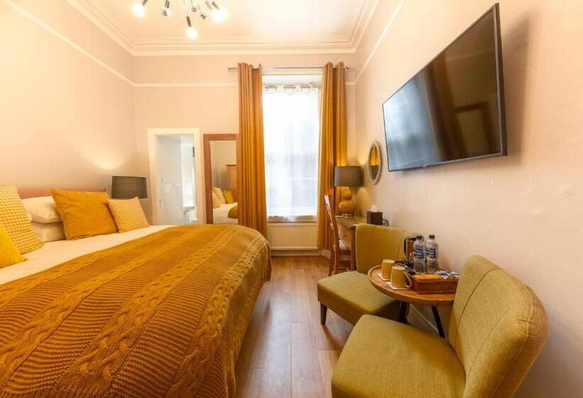 膳宿费 Annandale Guest House