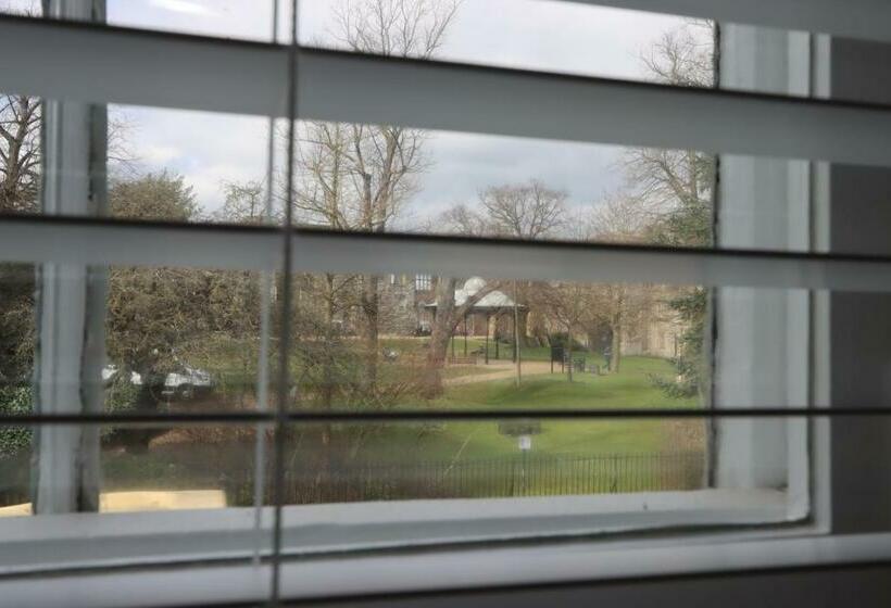 بنسيون No.31 Castle Gate