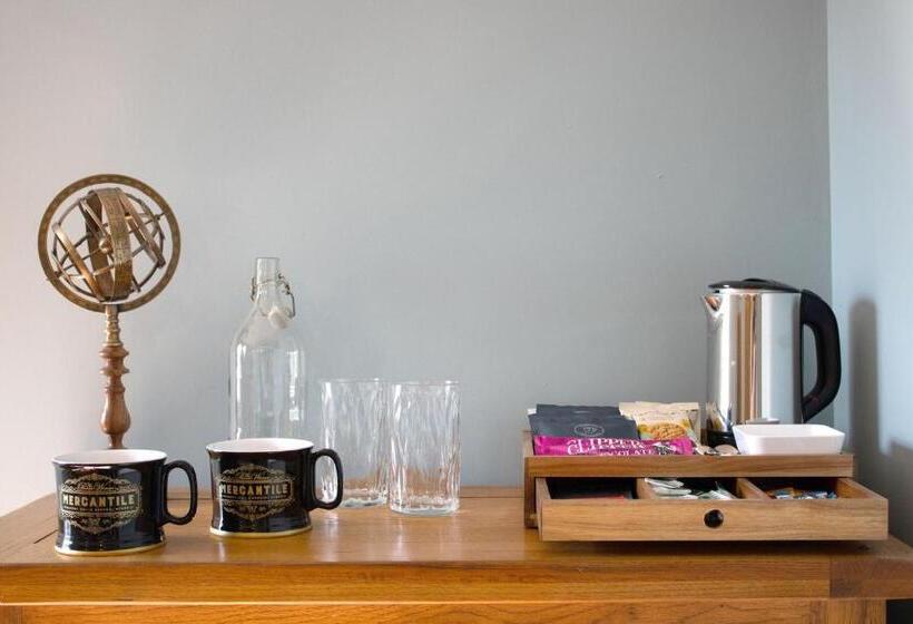 펜션 The Riverside Rooms