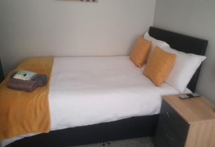 펜션 Townhouse @ Nicholls Street Stoke