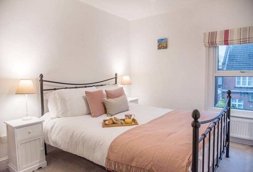 Railway Cottage, Aldeburgh