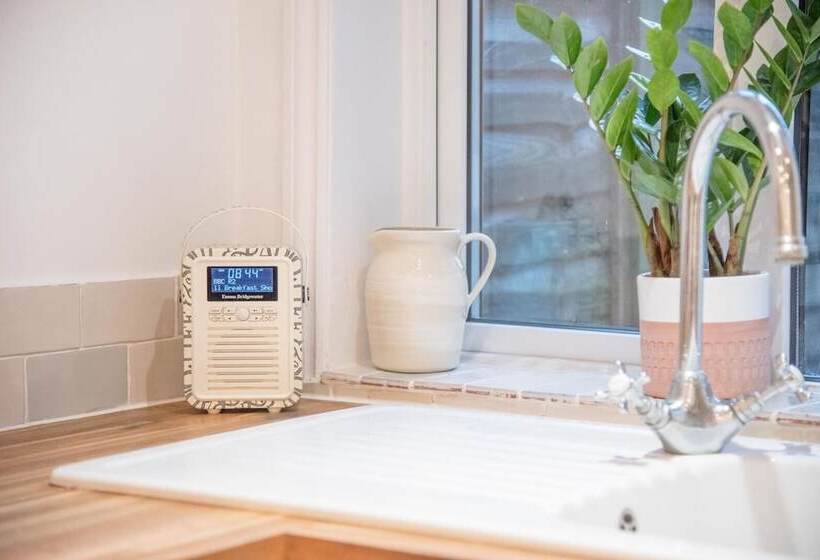 Railway Cottage, Aldeburgh