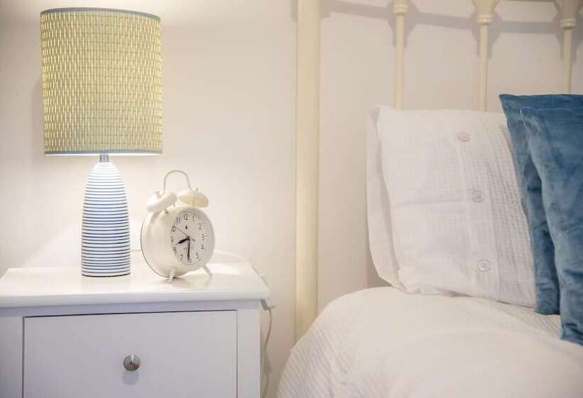 Railway Cottage, Aldeburgh