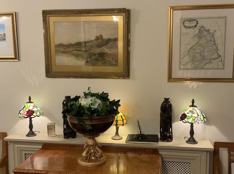 Remarkable 2 Bed Cottage In Tranquil Setting