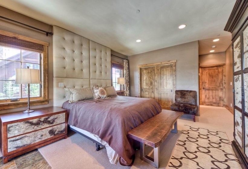 Spanish Peaks Cabin-17 Nighthawk