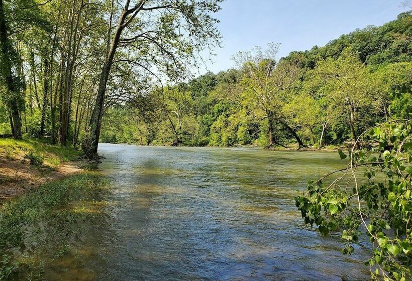 Steel Driver River Cabin