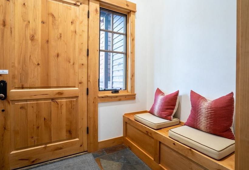 Truckee  The Lodge At Gray S Crossing