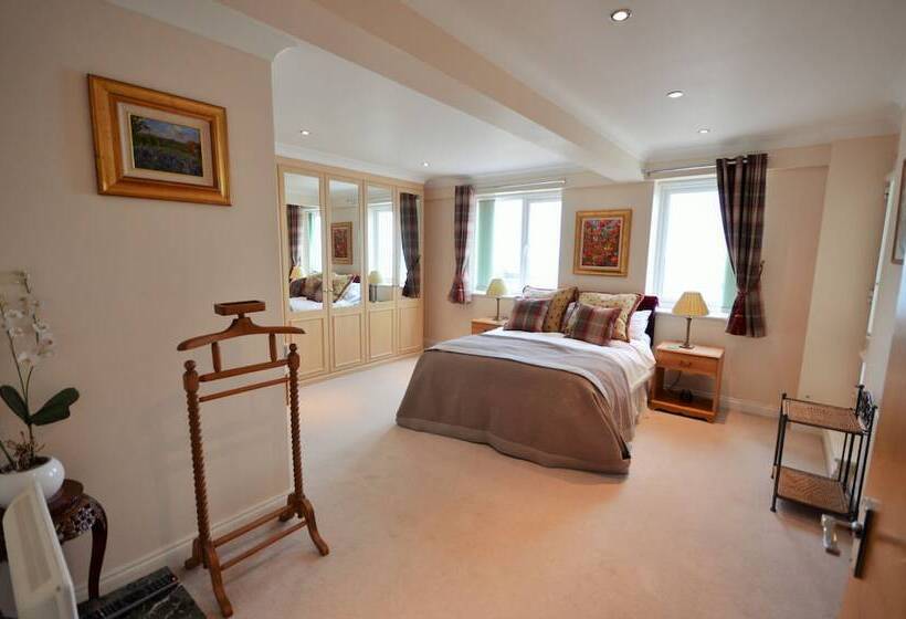 52 Napoleons Landing