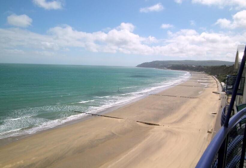 52 Napoleons Landing