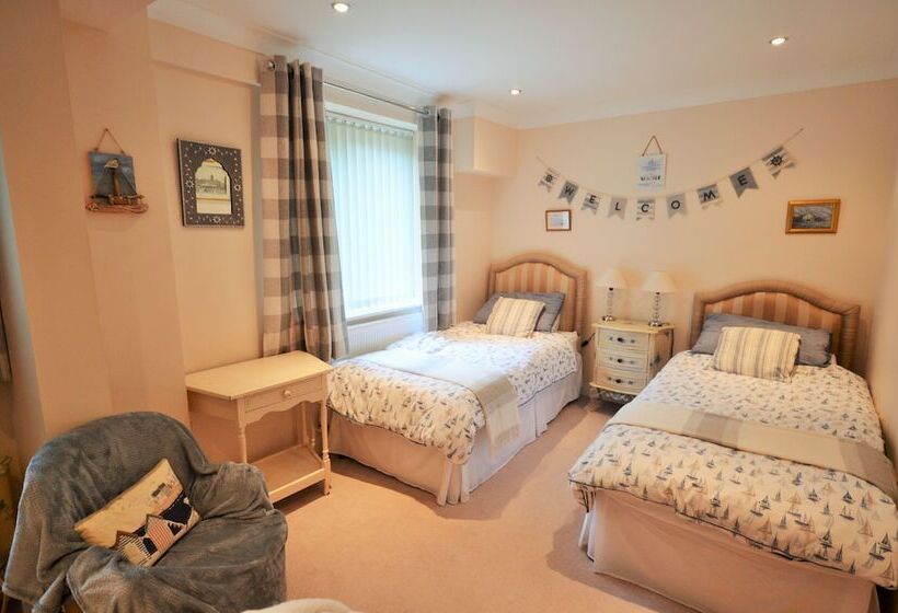 52 Napoleons Landing