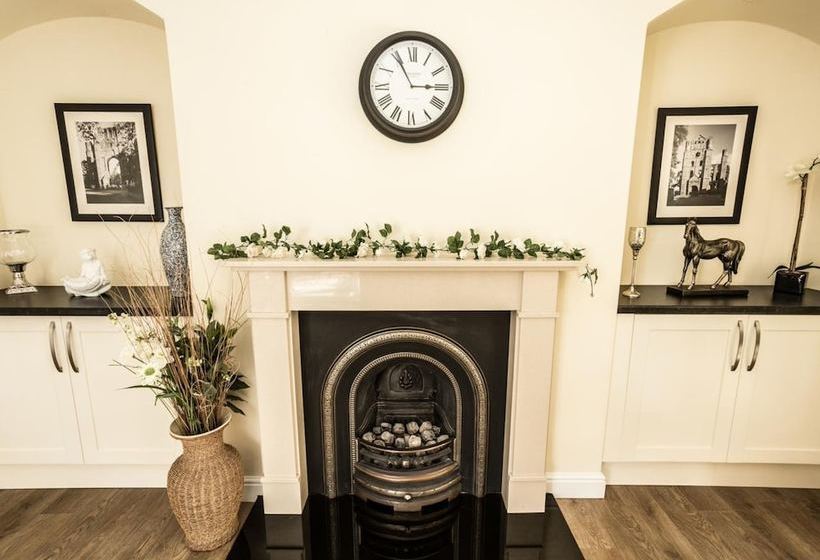 Abbeyside Holiday Cottage