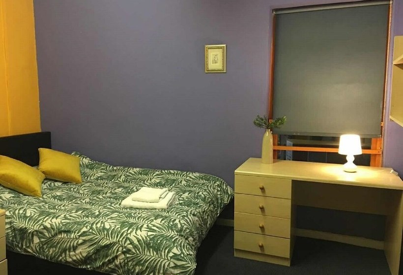 הוסטל Victoria Building