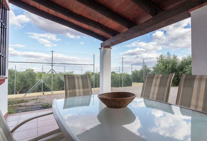 Andalusian Villa With Private Pool And Tennis Court Located 30 Km From Cordoba