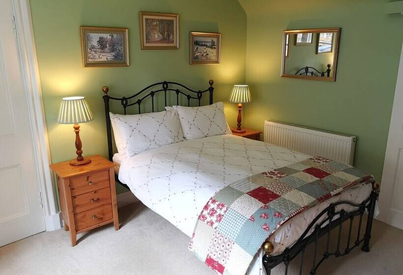 Annslea Garden Cottage