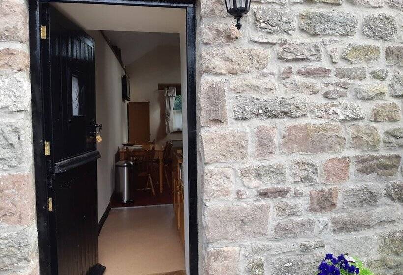 Beautiful 1 Bed Cottage In Trellech