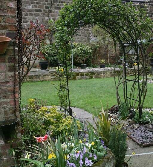 민박 Alexandra Court