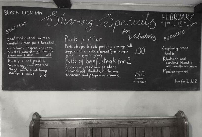 مبيت وإفطار Black Lion Inn