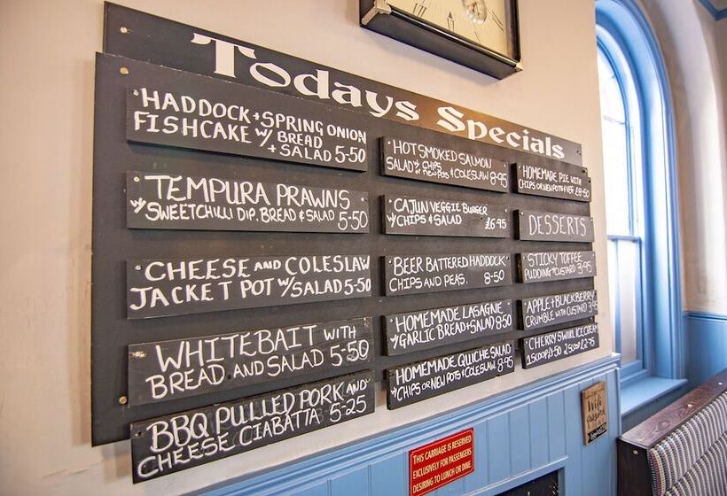 Bed and Breakfast The Station Guest House