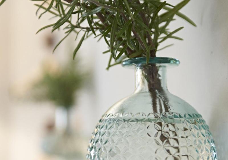 ベッドアンドブレックファースト Valentino S Restaurant With Rooms