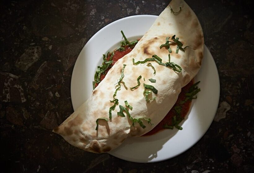 ベッドアンドブレックファースト Valentino S Restaurant With Rooms