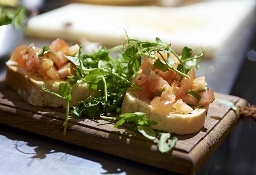 ベッドアンドブレックファースト Valentino S Restaurant With Rooms