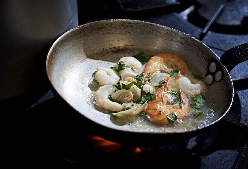 ベッドアンドブレックファースト Valentino S Restaurant With Rooms