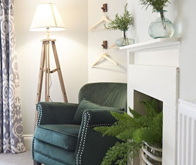 ベッドアンドブレックファースト Valentino S Restaurant With Rooms