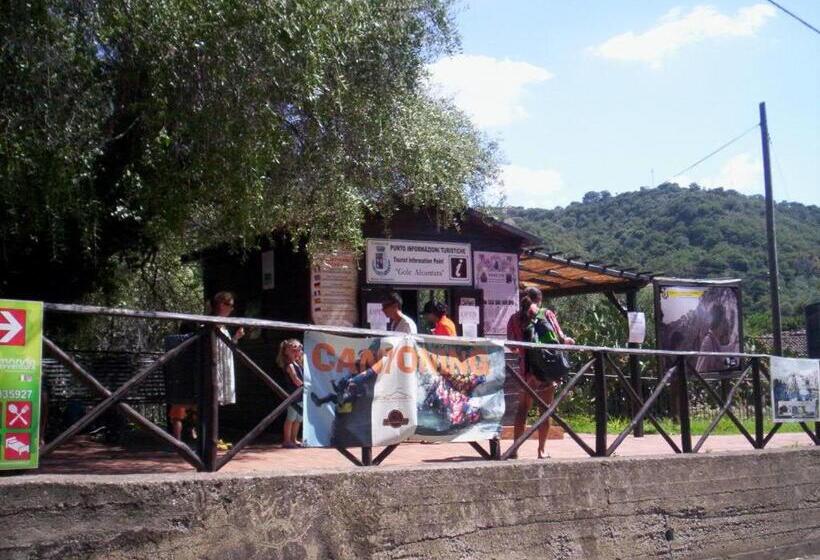 צימר Villa Le Gemelle Dell'alcantara