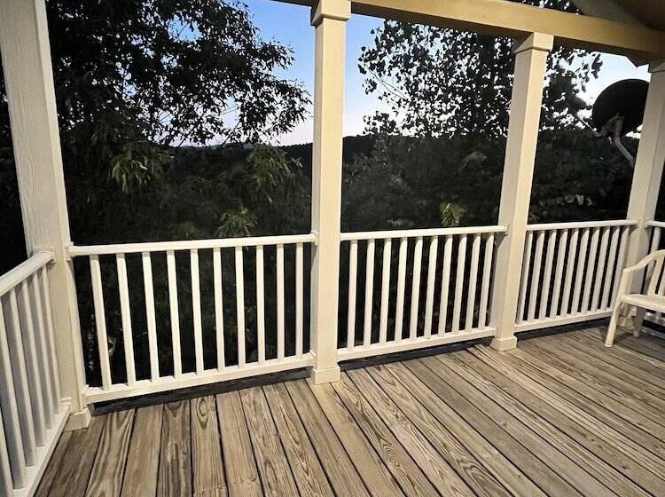 Cedarvale Cabins At Turner Falls