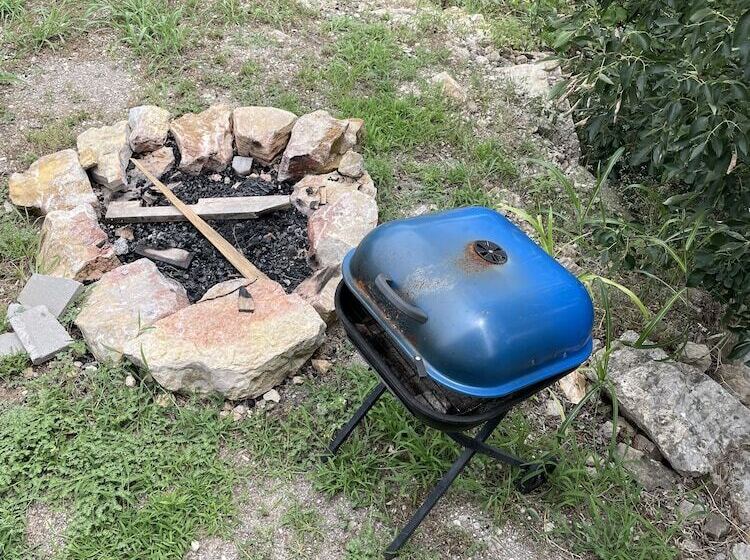 Cedarvale Cabins At Turner Falls