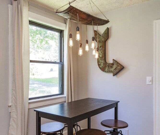 Charming Nashville Cottage 12 Min Downtown