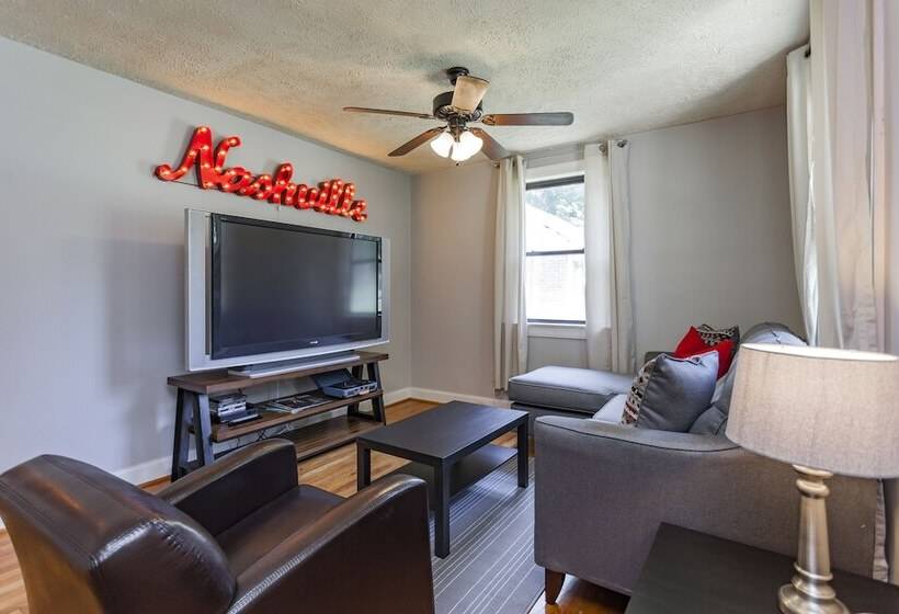 Charming Nashville Cottage 12 Min Downtown