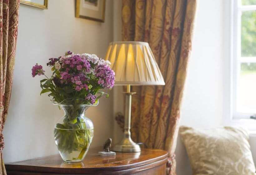 East Dyke Farmhouse B&b