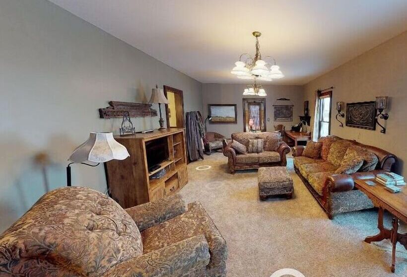 Elkhorn Ridge Resort