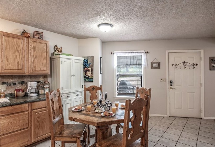 Horse Feathers By Vtrips