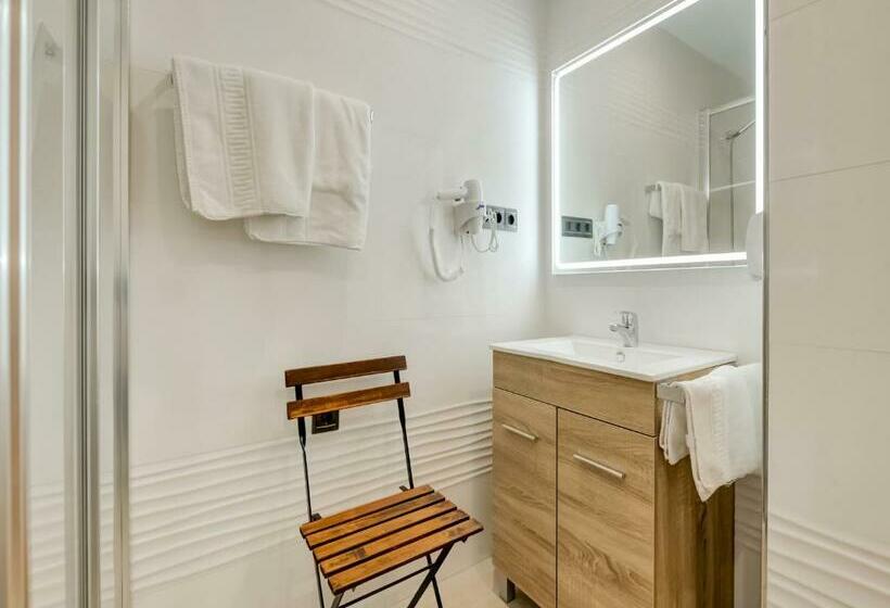 Hostal Restaurante La Pinta