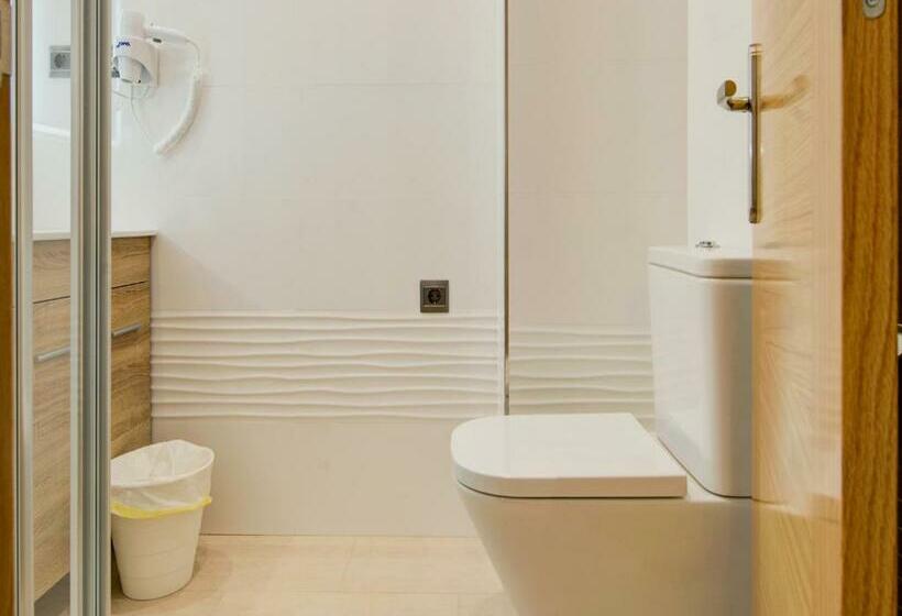 Hostal Restaurante La Pinta