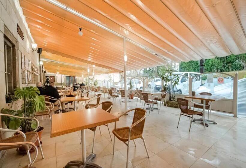 Hostal Restaurante La Pinta