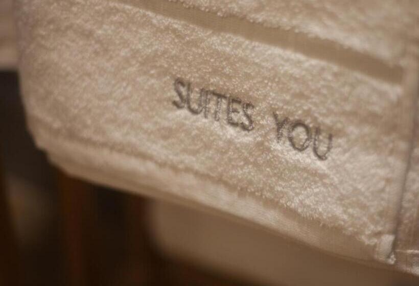 簡易ホテル Suites You Soho