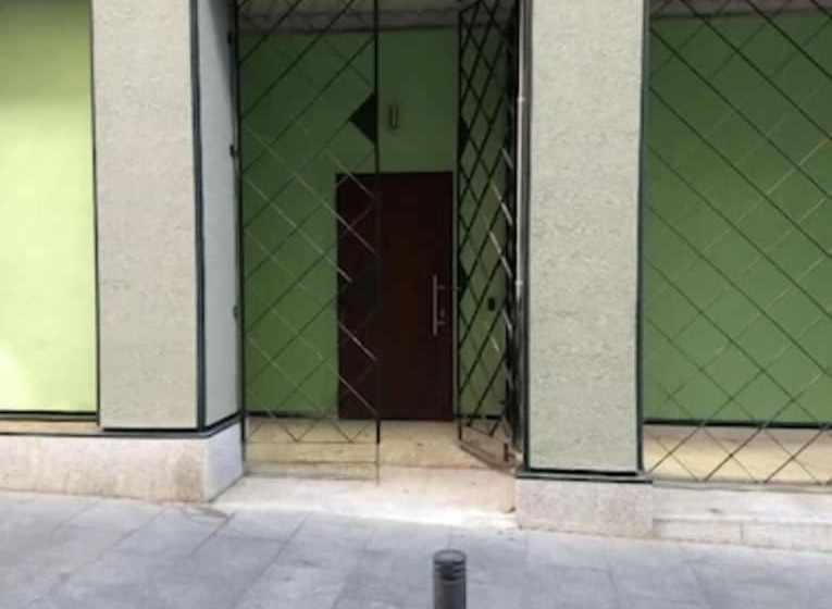 簡易ホテル Suites You Soho