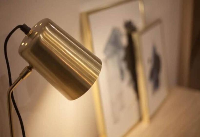 簡易ホテル Suites You Soho