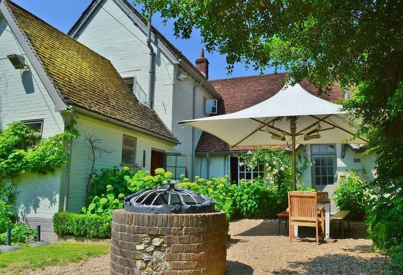 簡易ホテル The Thomas Lord